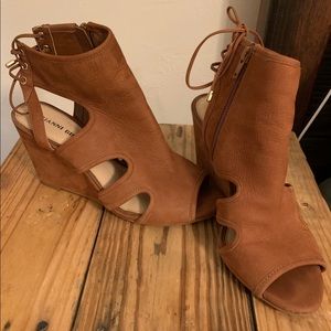 Gianni Bini tie back bootie heels